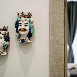 https://bb-stramondo.taorminaitalyhotels.com